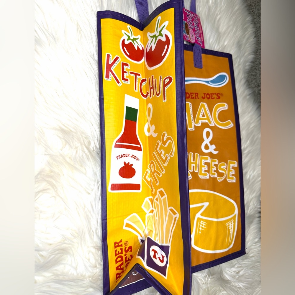 Trader Joe’s Comfort Food Tote Bag - Picture 6 of 9